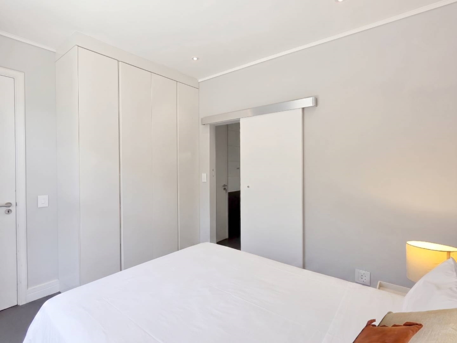 2 Bedroom Property for Sale in Green Point Western Cape